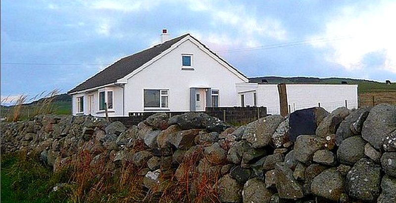 holiday cottage by the sea